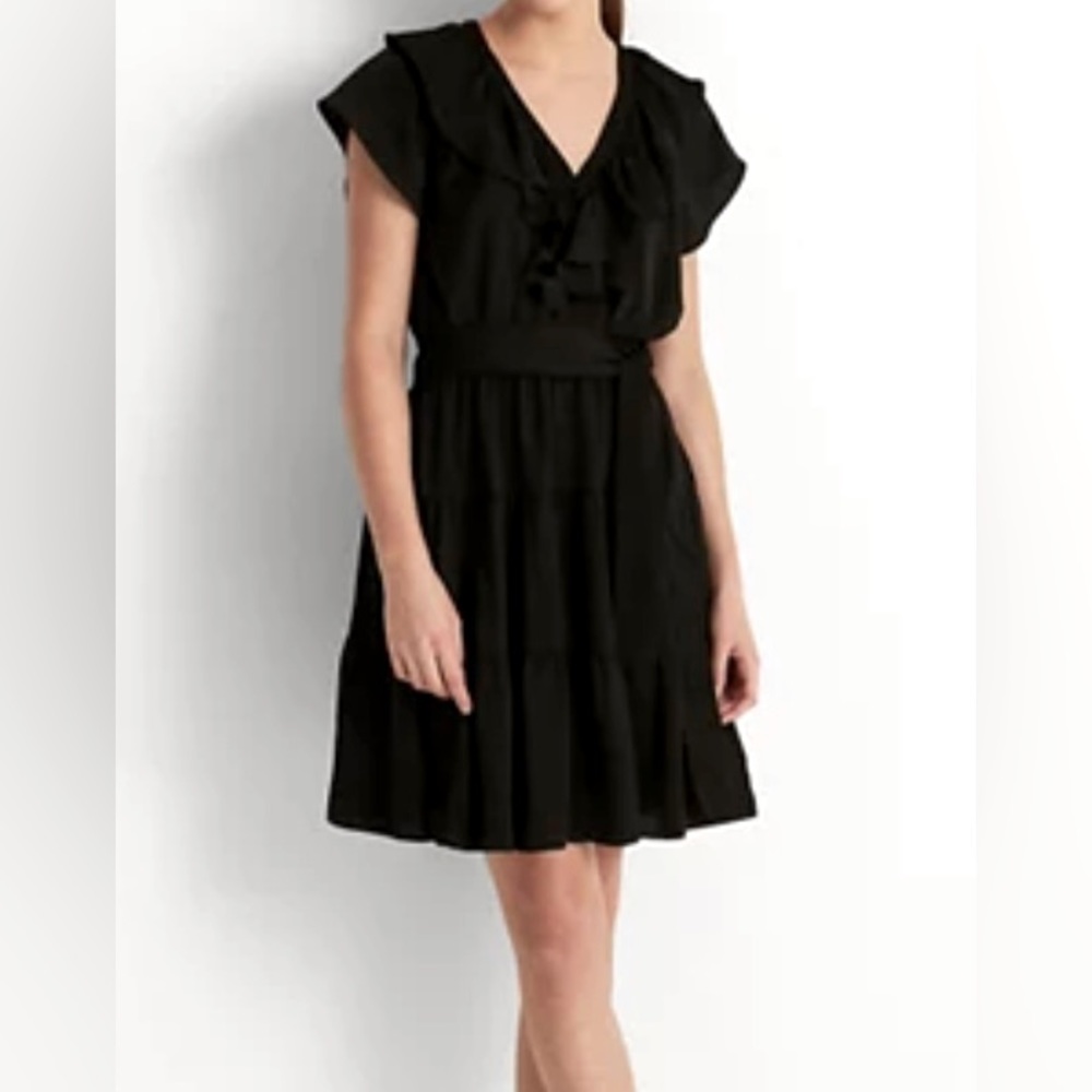 Lauren Ralph Lauren NWT Black Ruffle Flutter Sleeve Dress Size 6